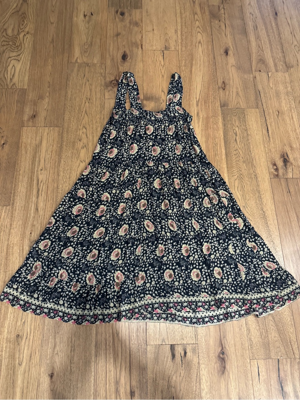 Natalie Martin Midi Dress size large